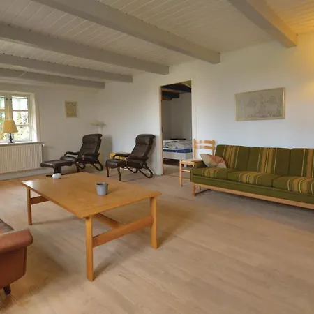 Six-bedroom Holiday In Thisted Sønder Vorupør